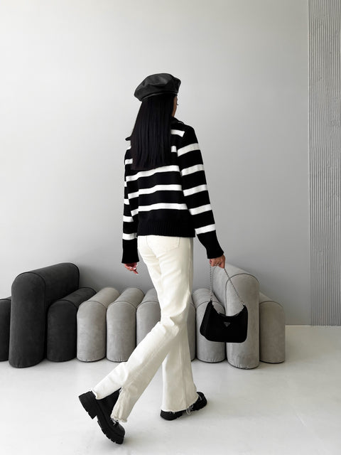 Bandera Sweater Black-White