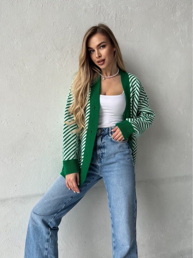 Knitted sweater Nataly Green-milk