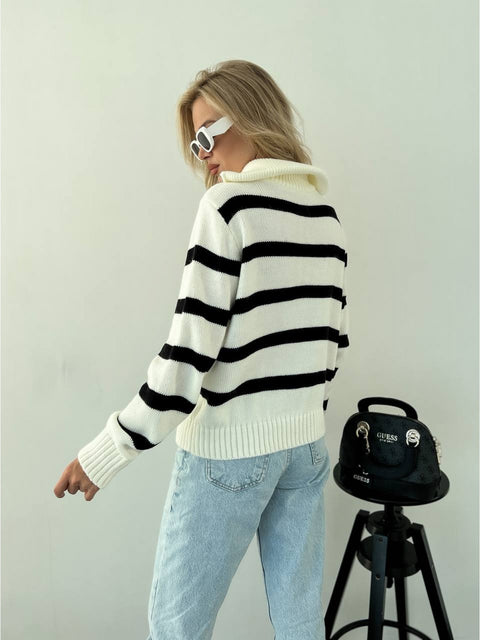 Bandera Sweater Milk-Black