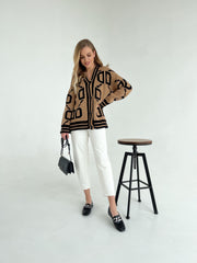 Knitted sweater Litera Camel-Black