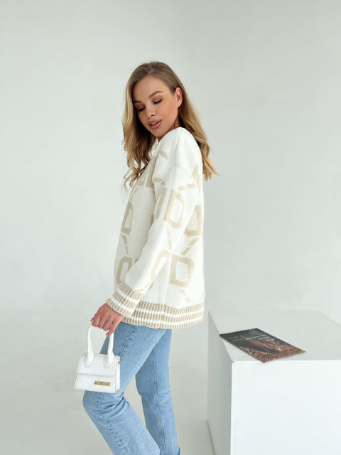 Knitted sweater Litera Milky beige