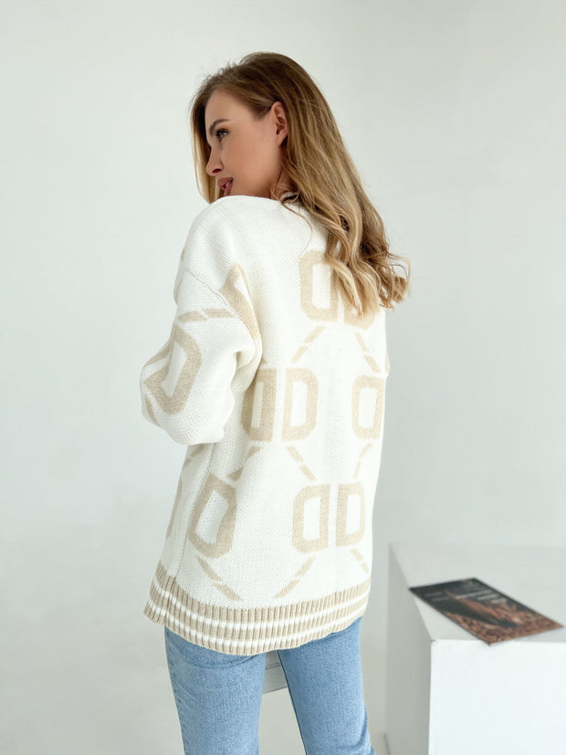 Knitted sweater Litera Milky beige